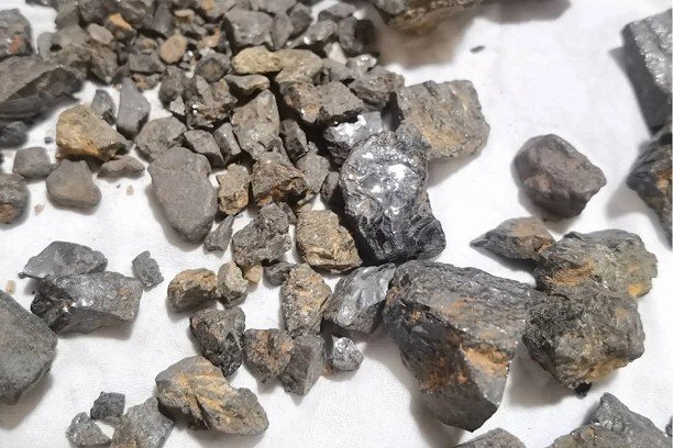 Mining Rock Identification 1 tantalum
